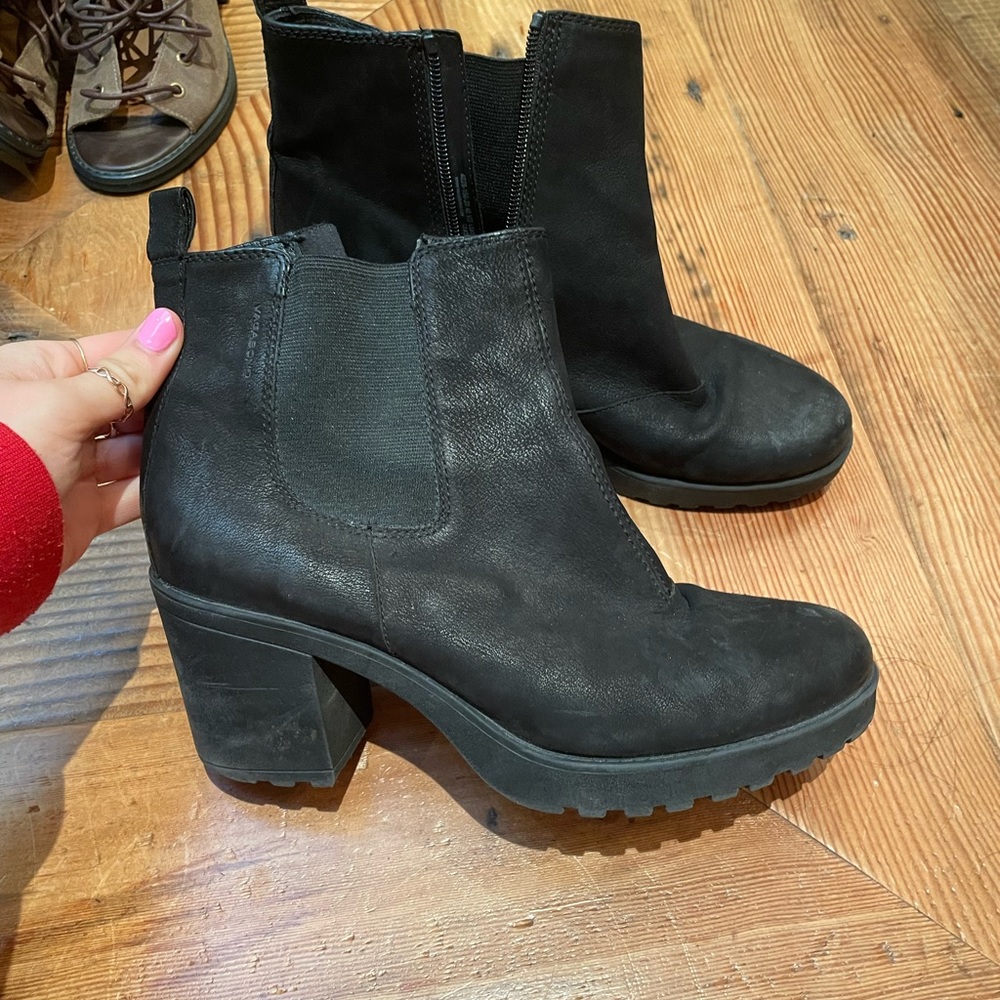 Vegabond leather booties size 10